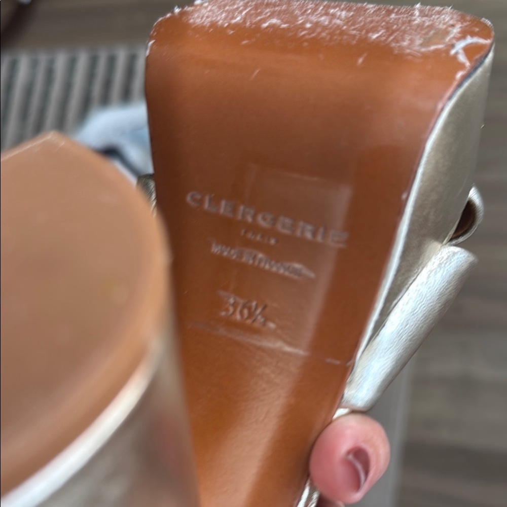 Robert Clergerie Silver Platform Sandals with Crossover Straps - Picture 6 of 6